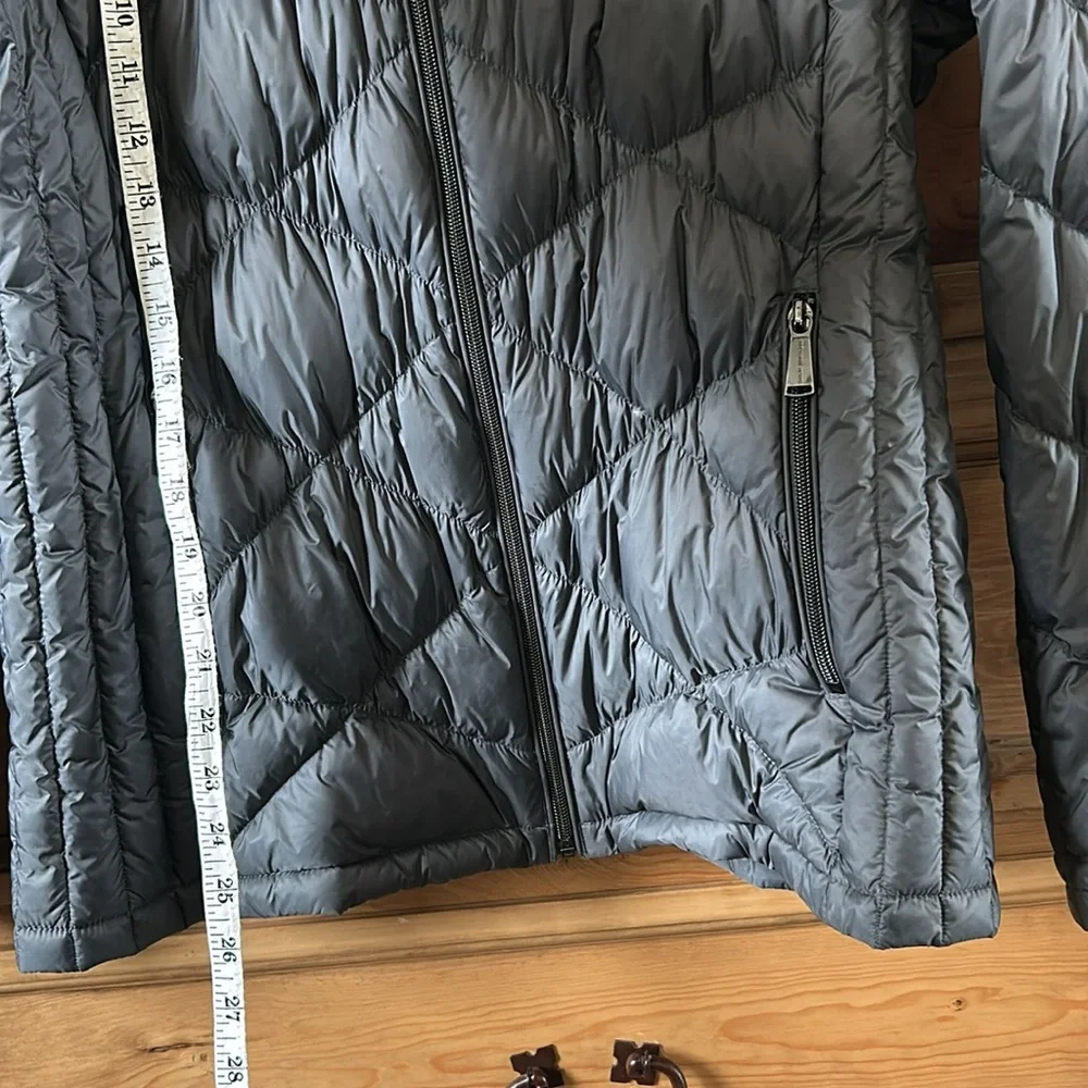 Michael Kors Quilted Hooded Jacket - Picture 6 of 7